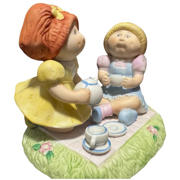 Vintage 1984 Xavier Roberts Figurine – Girls Tea Party Scene – ‘84 Edition - Picture 1 of 7